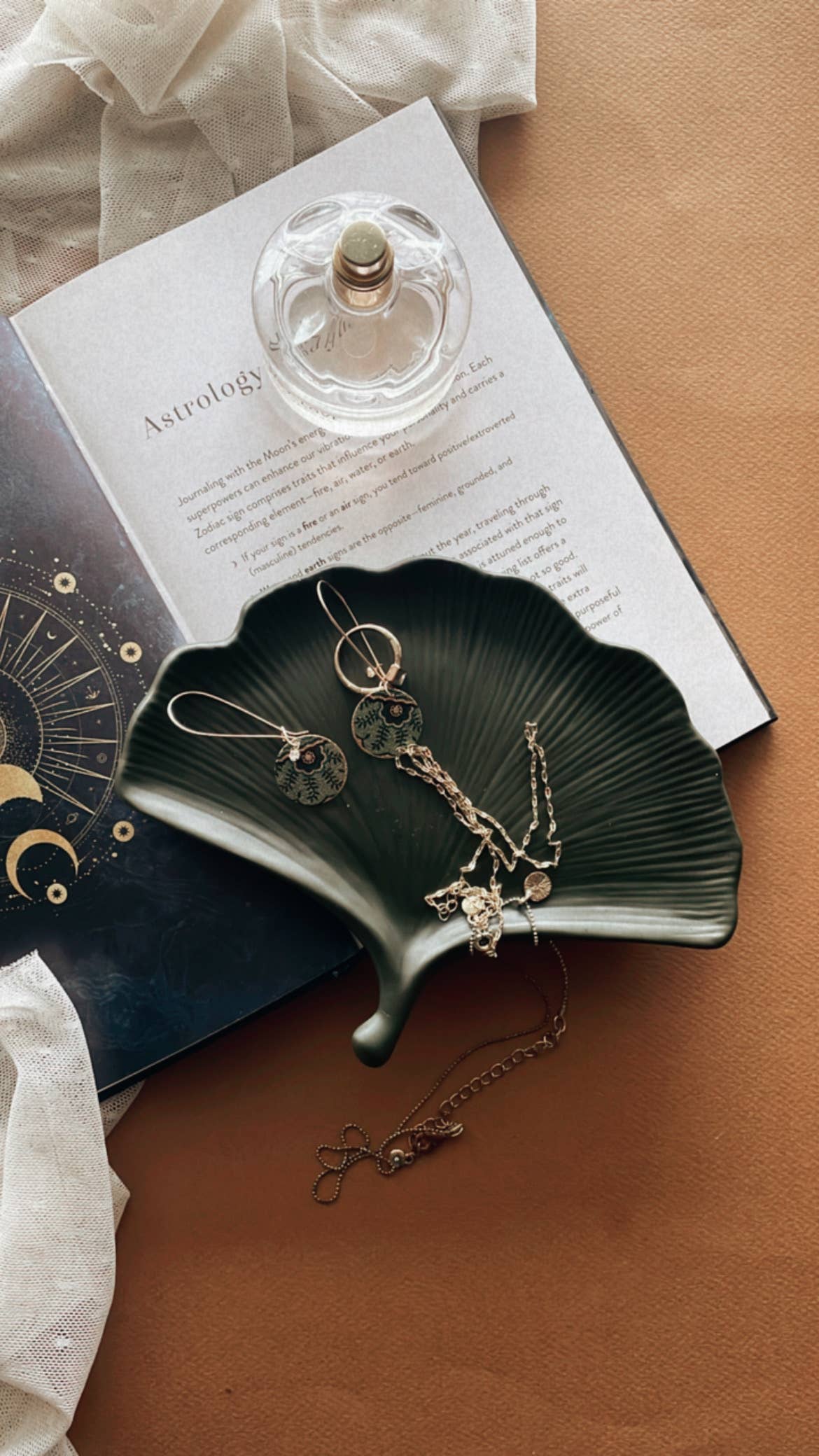 Leaf Ginkgo Tray | Eco Concrete Decor | Minimalist Decor |: Olive