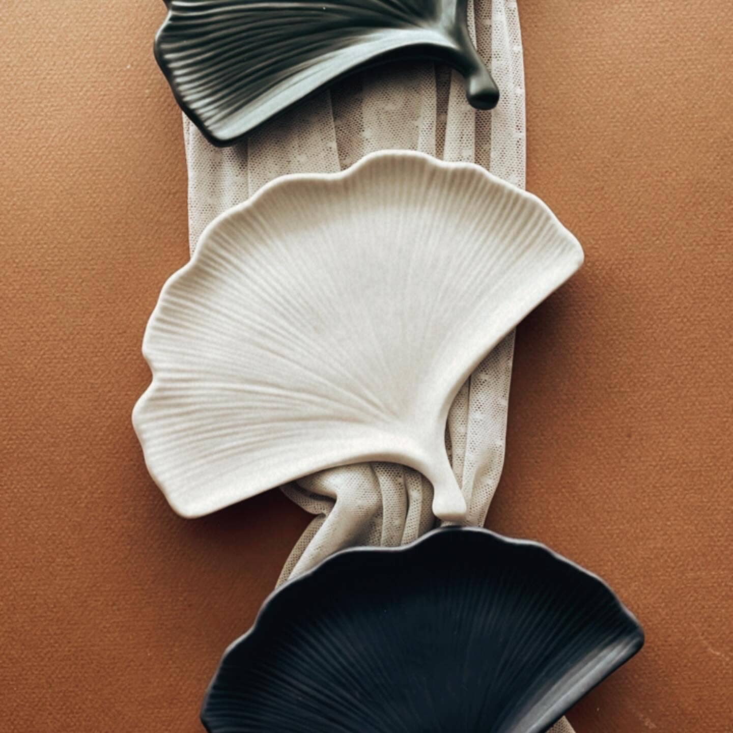 Leaf Ginkgo Tray | Eco Concrete Decor | Minimalist Decor |: Beige