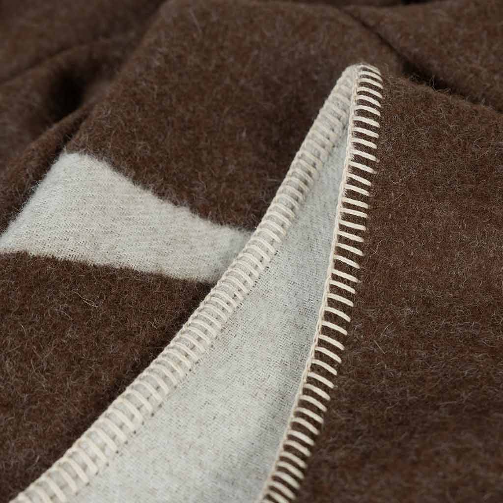 Berlin Reversible Throw in Ivory & Coffee