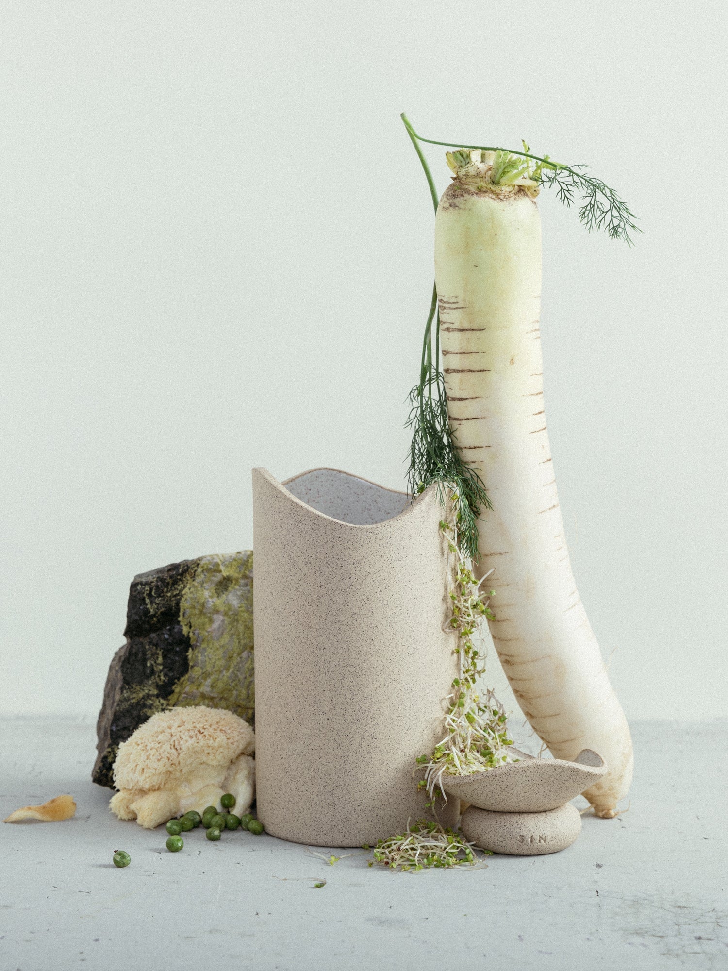 Swell Utensil Holder