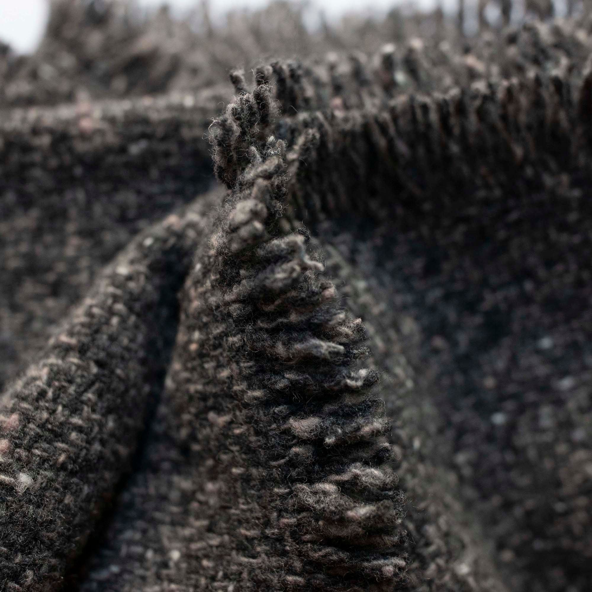 Granito Throw - Dark Grey