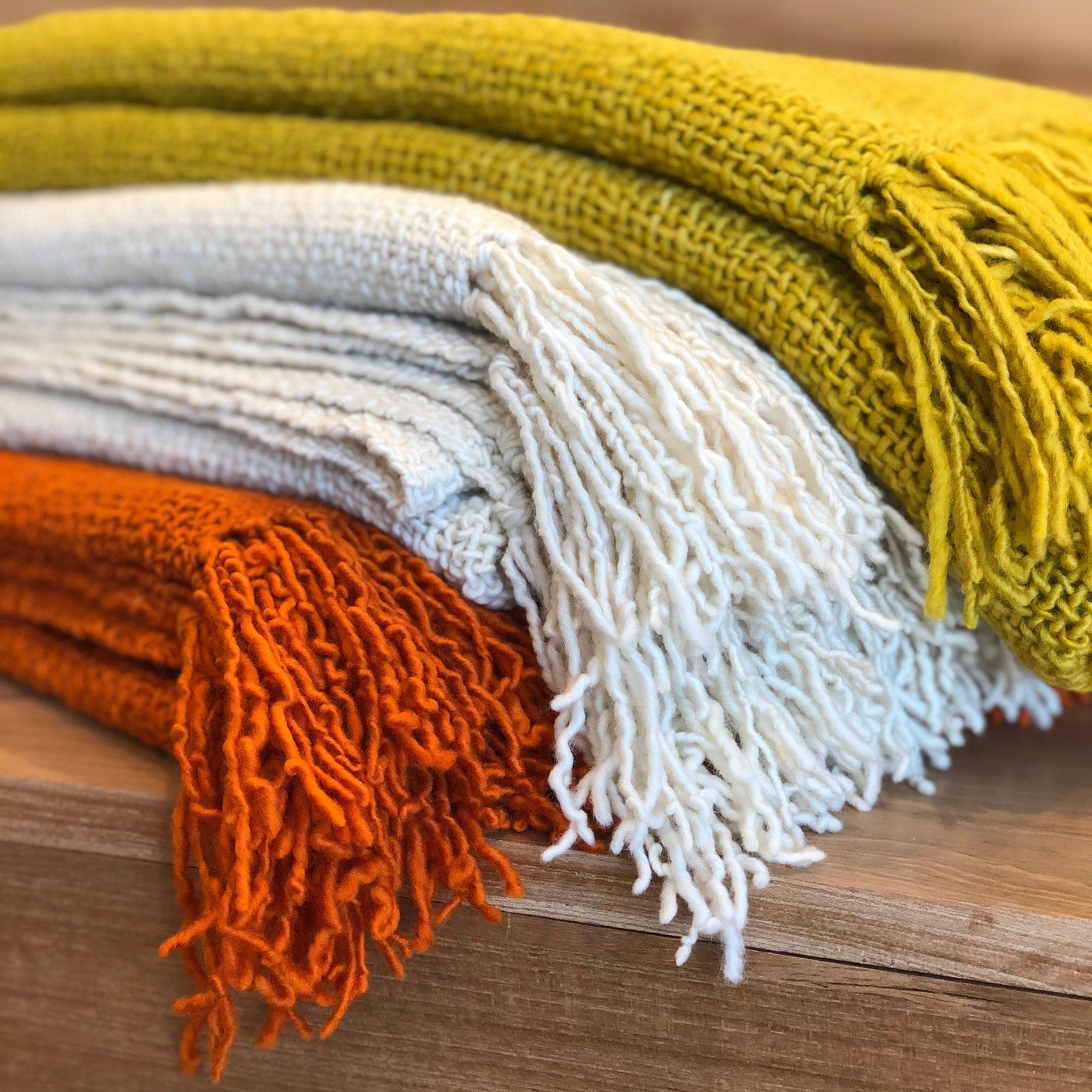 Summertime Throw - Riso