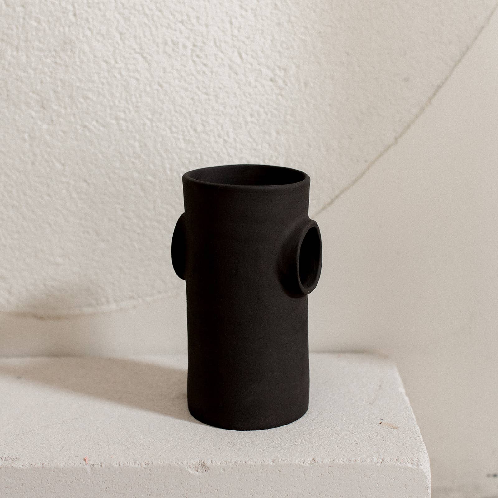 Handmade minimalist raw design ceramic vase Bubbles: Black