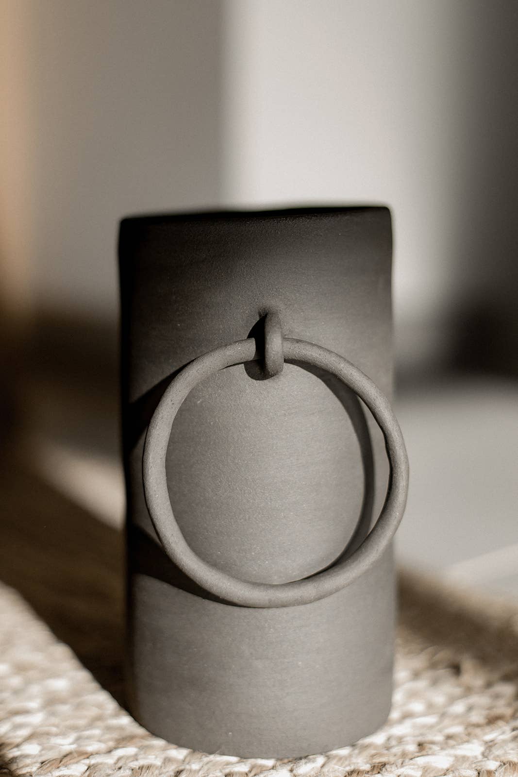 Handmade raw ceramic vase big ring design: Black