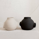 Round ceramic bubble ball vase raw handmade design: Black / 3 holes