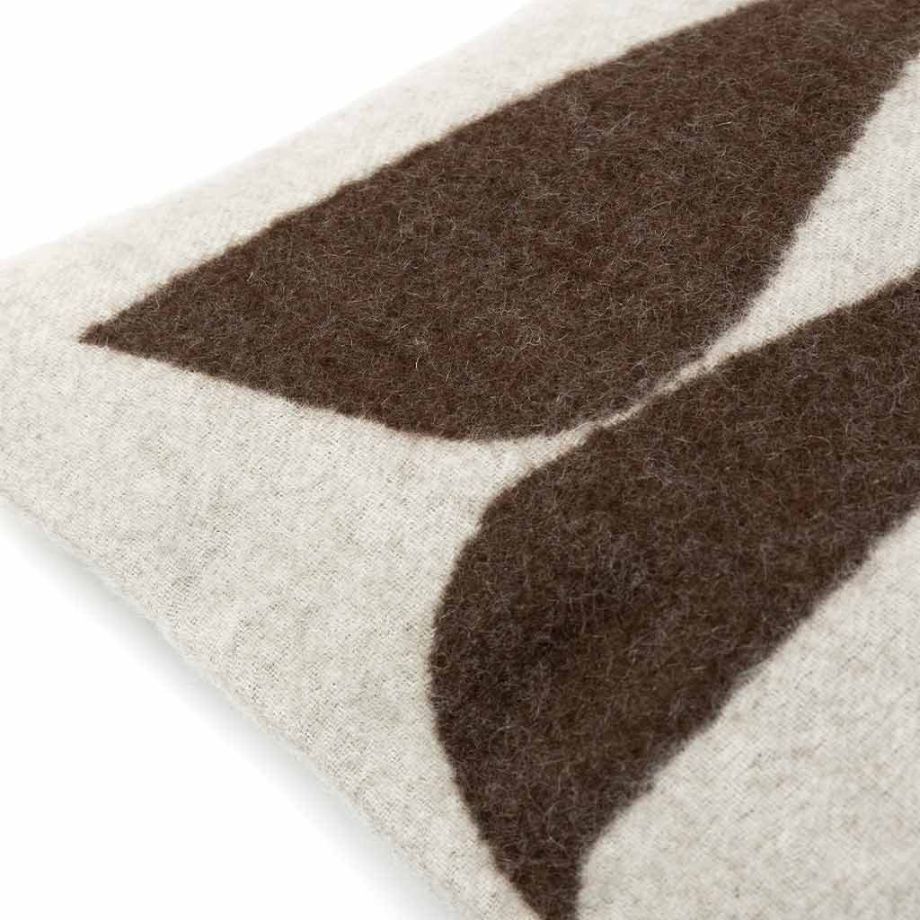 Berlin Throw Pillow in Ivory & Coffee