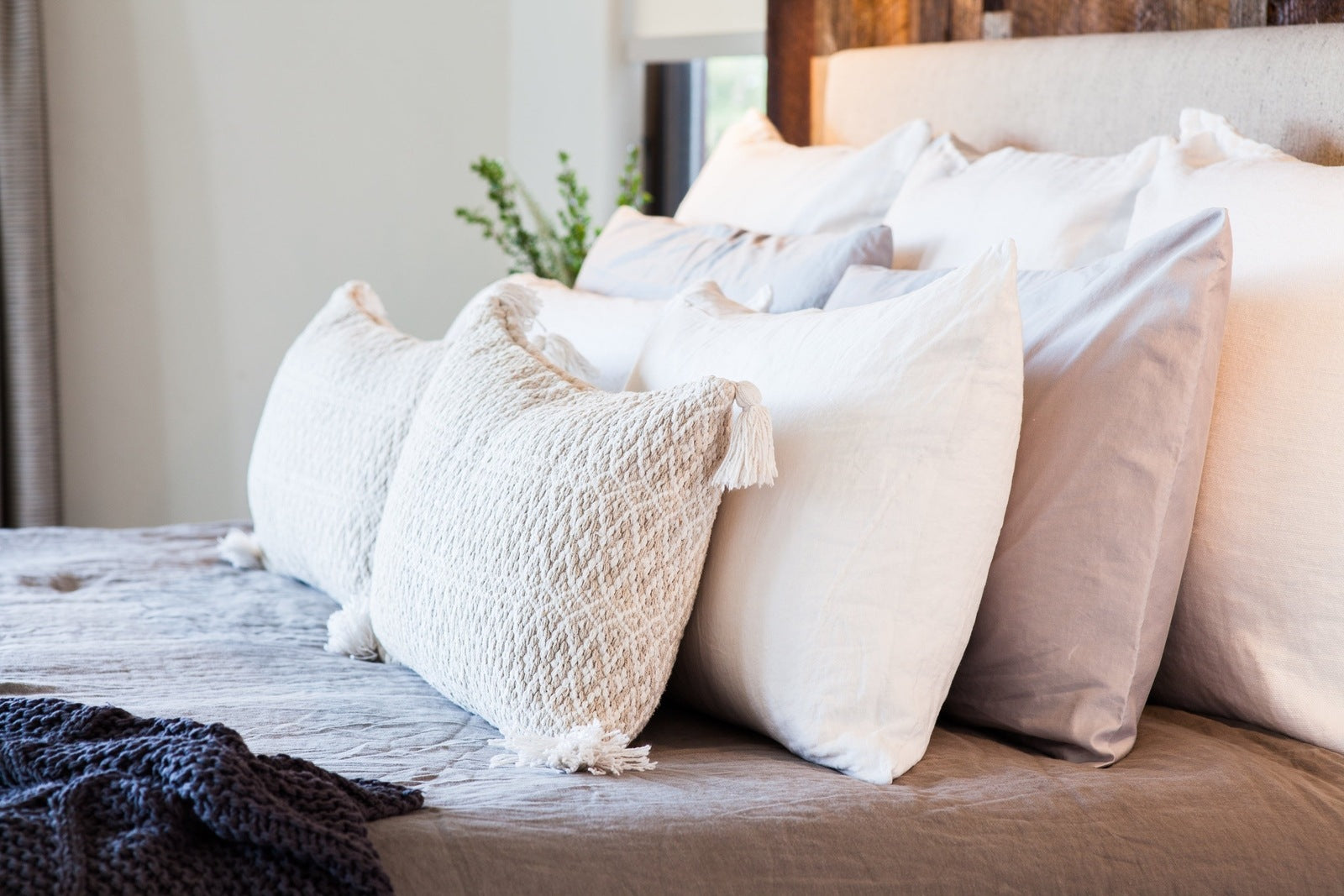 Lola Linen Bed Sham - Casse