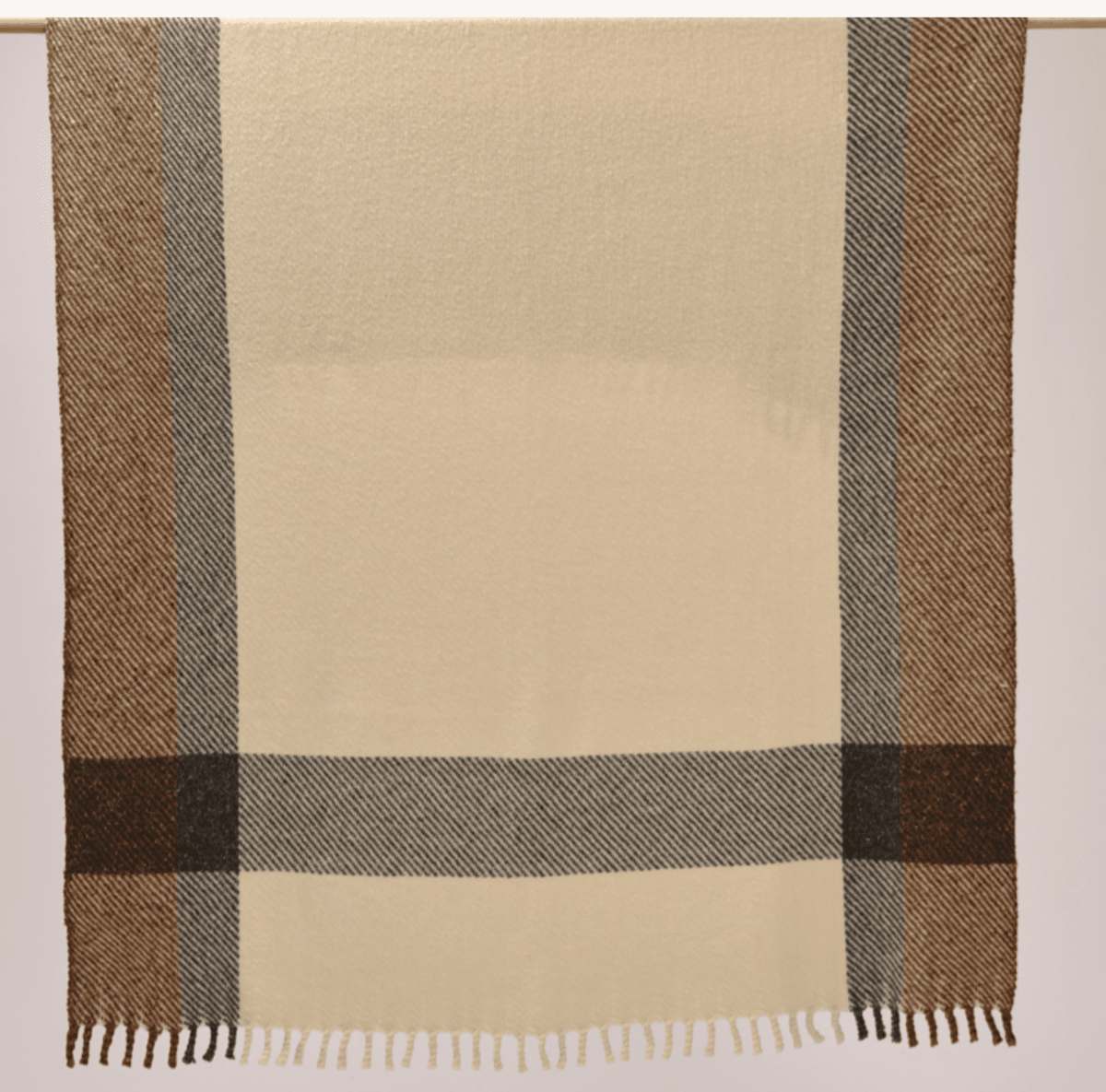 Plaid Belluno Throw