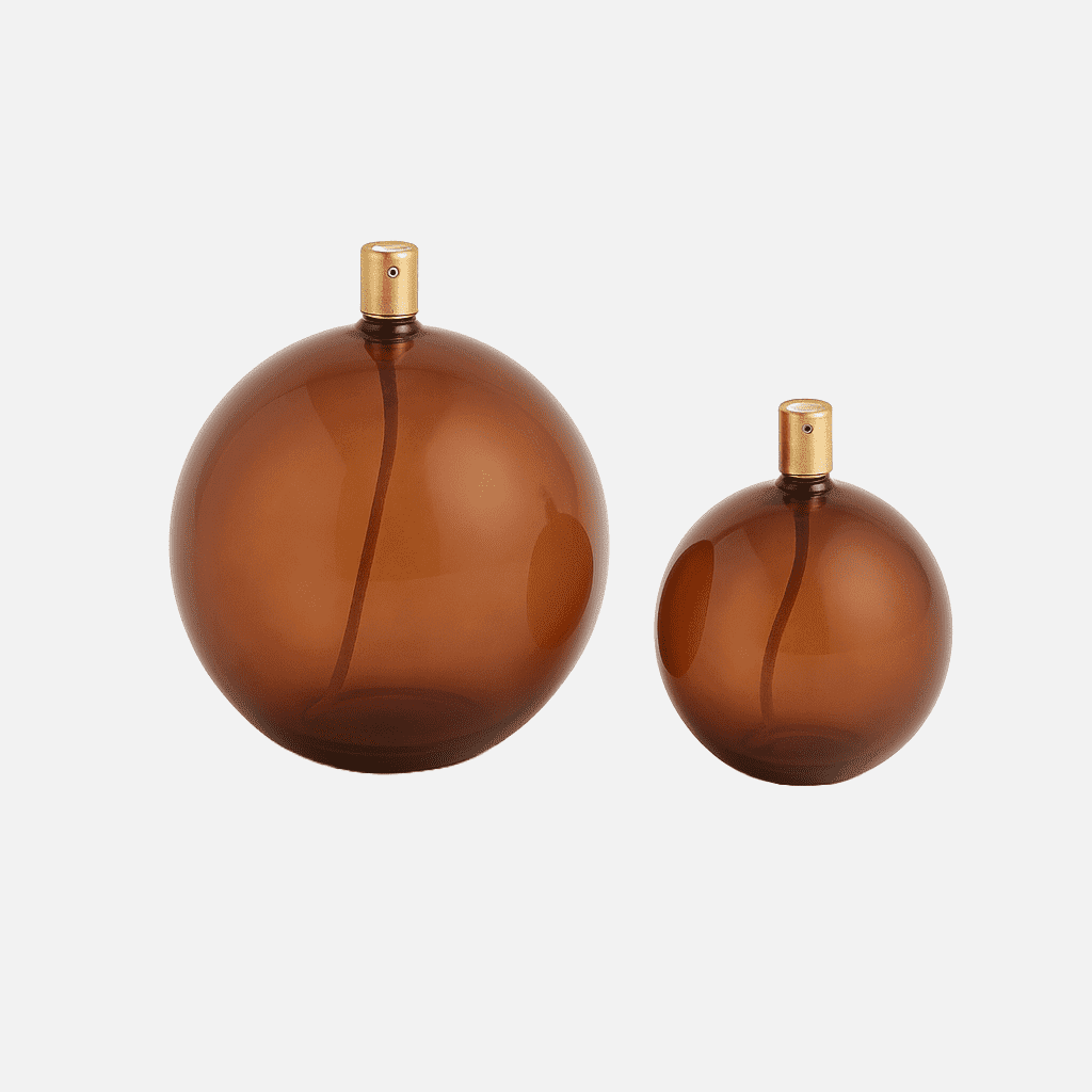 Small Round Oil Lamp in Cognac