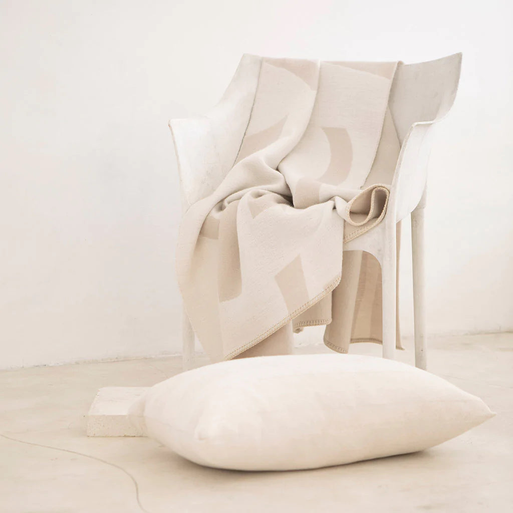 Visions Reversible Throw